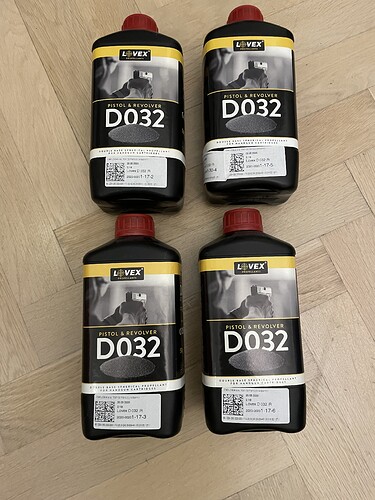D032