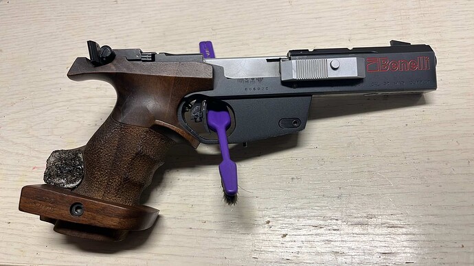 0f03fecef2d6149945cc10ef9a356e1a