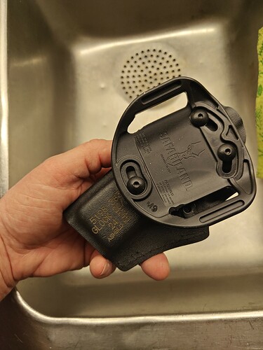 1767373589188429923654899887852