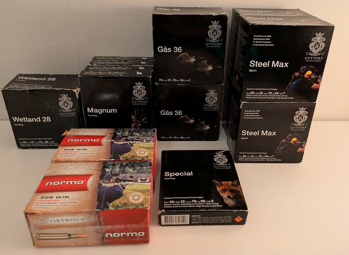 PXL_20251208_180506783.RAW-01.COVER~2