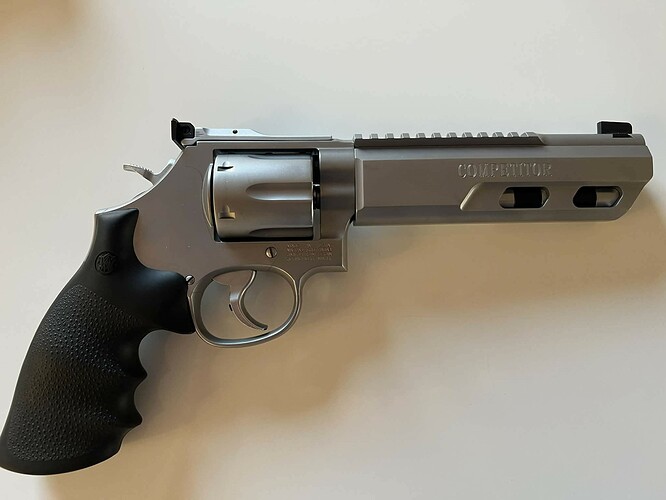 ae3f66ba-56db-43af-a235-49237edb01f8