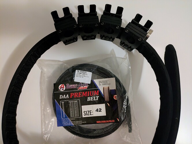 PXL_20251214_195039756.RAW-01.COVER~2